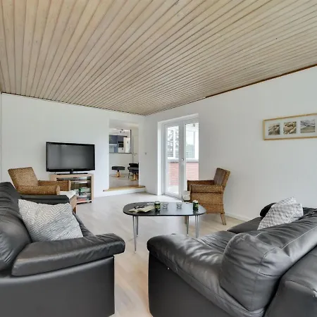 Viveke - 1-5km From The Sea In Western Jutland By Interhome 3*