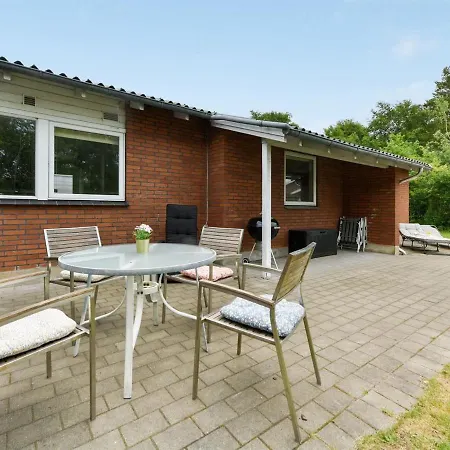 Viveke - 1-5km From The Sea In Western Jutland By Interhome Nørre Nebel